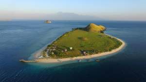 Pulau Kenawa: Untuk Kamu yang Lagi Cari Ketenangan!